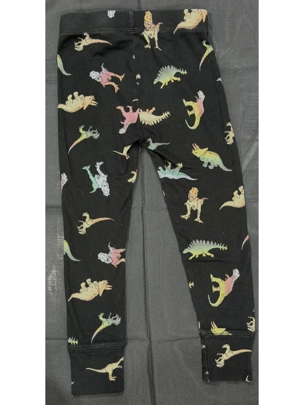 Gap kids organic cotton Dinosaur Pajamas Size 6